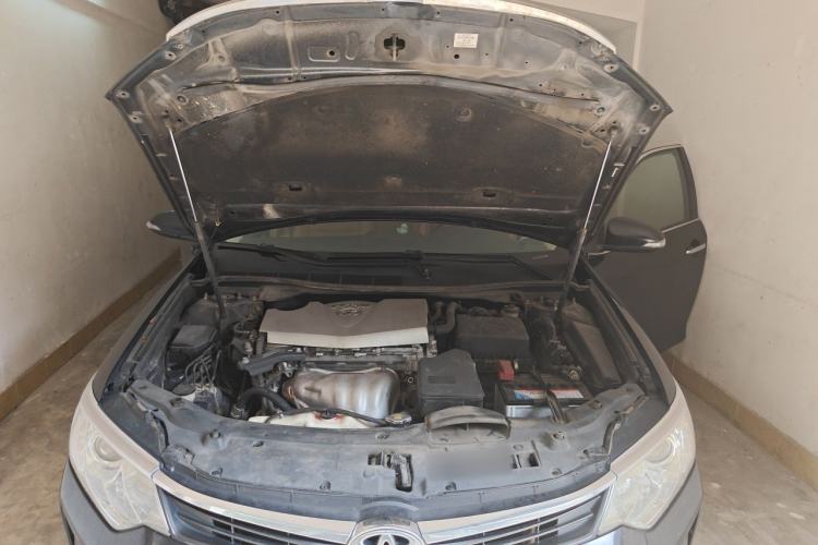 Used Toyota Camry 2016 2.0E 10th Anniversary Elite Edition Engine Bay
