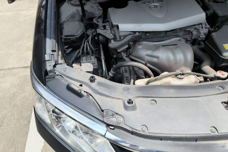 Used Toyota Camry 2016 2.0G 10th Anniversary Leading Edition Engine Bay Right