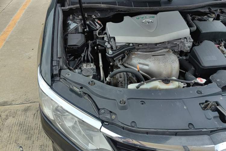 Used Toyota Camry 2016 2.0E 10th Anniversary Elite Edition Engine Bay Right