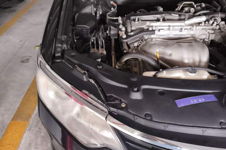 Used Toyota Camry 2016 2.0G 10th Anniversary Leading Edition Engine Bay Right