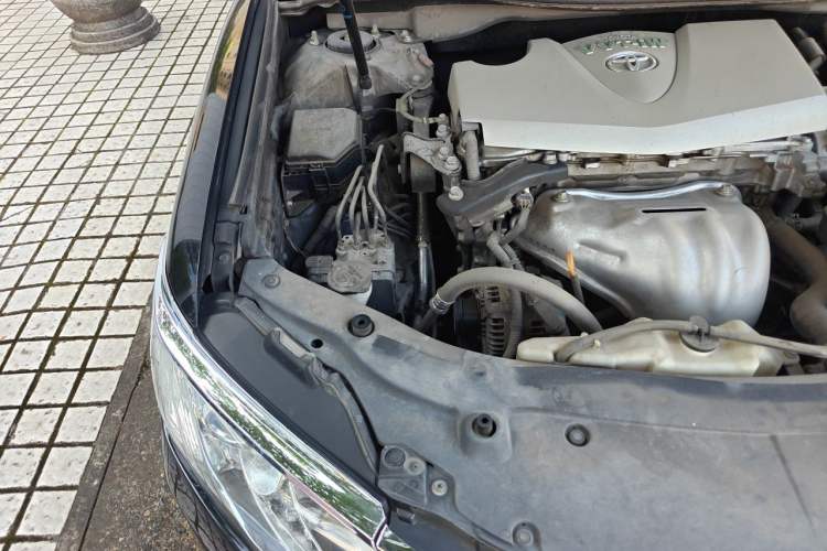 Used Toyota Camry 2016 2.0G 10th Anniversary Leading Edition Engine Bay Right