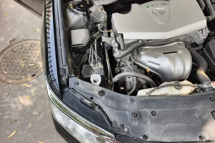 Used Toyota Camry 2016 2.0G 10th Anniversary Leading Edition Engine Bay Right