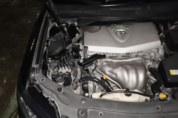 Used Toyota Camry 2016 2.0G 10th Anniversary Leading Edition Engine Bay Right