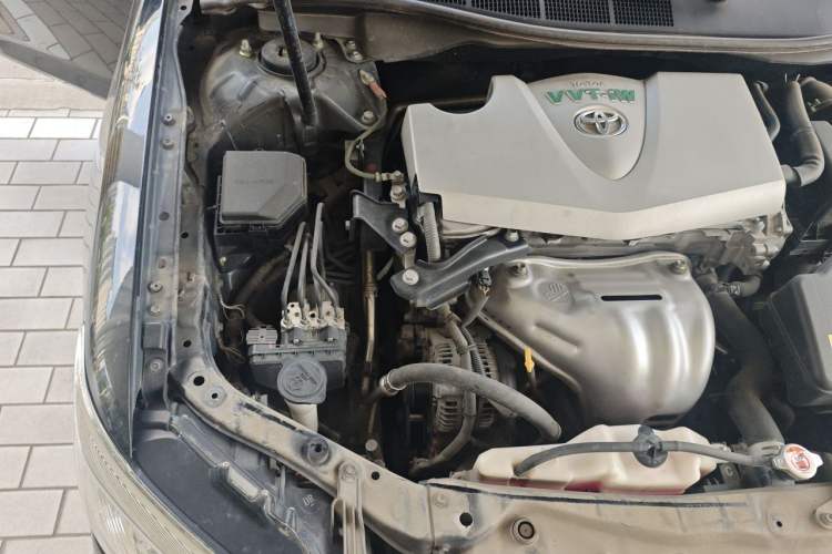 Used Toyota Camry 2016 2.0G 10th Anniversary Leading Edition Engine Bay Right
