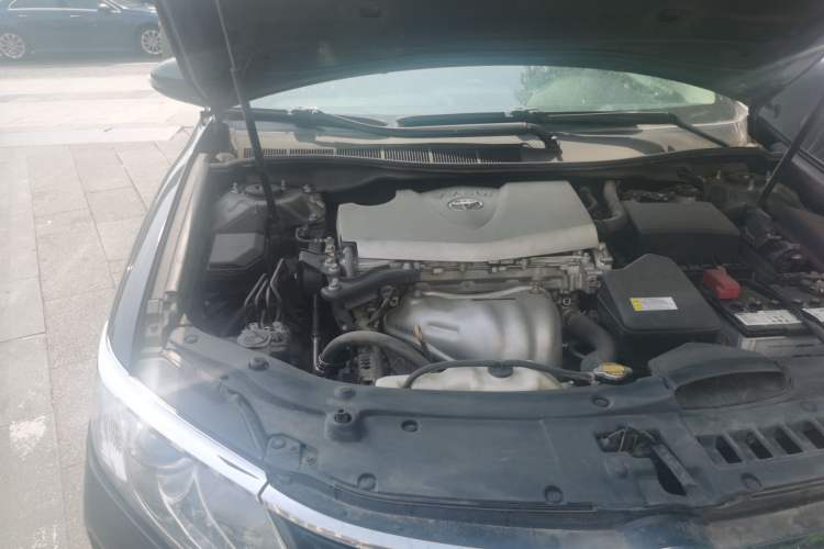 Used Toyota Camry 2016 2.0E 10th Anniversary Elite Edition Engine Bay Right