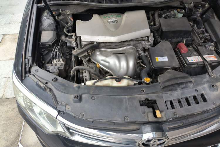 Used Toyota Camry 2016 2.0E 10th Anniversary Elite Edition Engine Bay Right