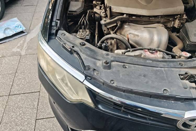 Used Toyota Camry 2016 2.0G 10th Anniversary Leading Edition Engine Bay Right