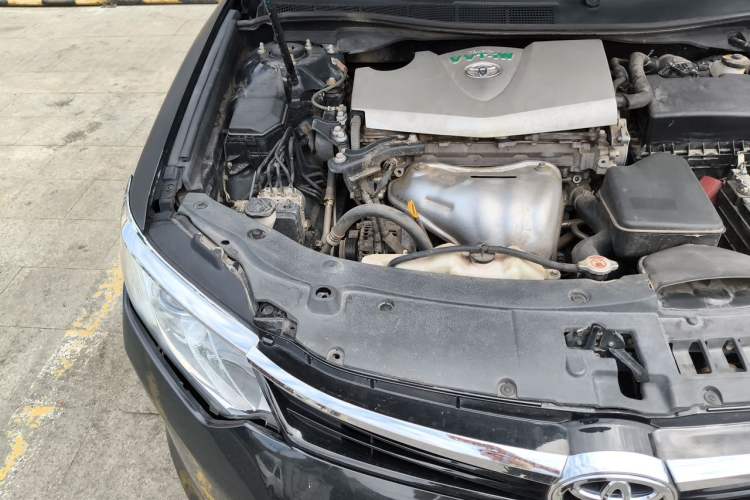 Used Toyota Camry 2016 2.0E 10th Anniversary Elite Edition Engine Bay Right