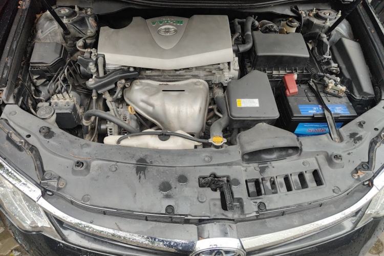 Used Toyota Camry 2016 2.0E 10th Anniversary Elite Edition Engine Bay