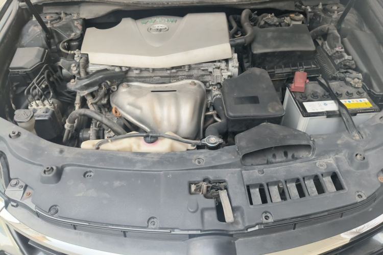 Used Toyota Camry 2016 2.0G 10th Anniversary Leading Edition Engine Bay