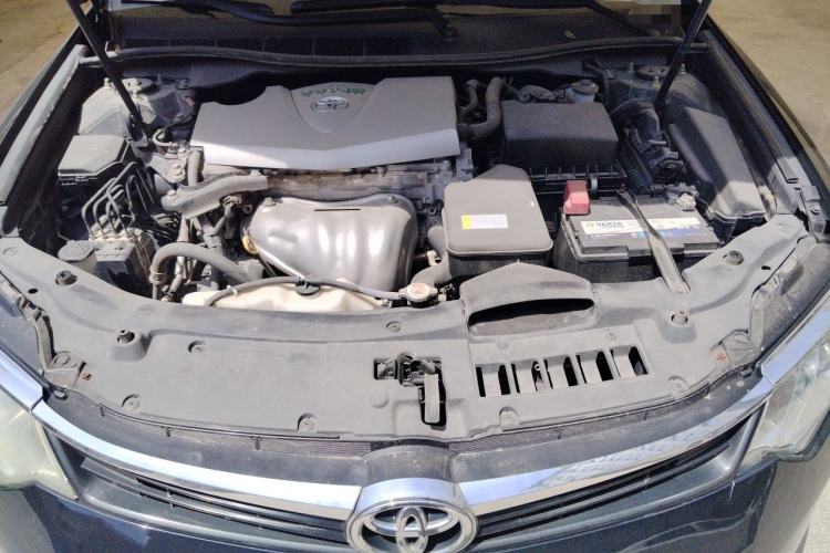 Used Toyota Camry 2016 2.0G 10th Anniversary Leading Edition Engine Bay