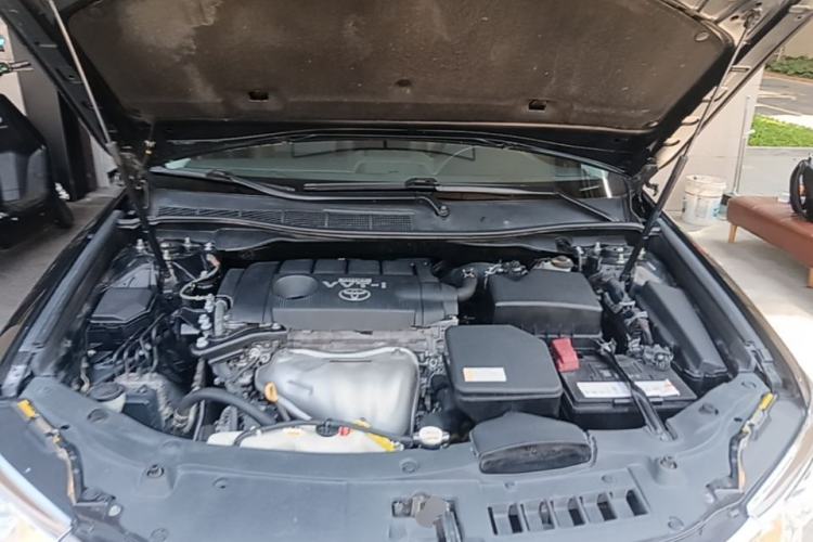 Used Toyota Camry 2016 2.5G 10th Anniversary Deluxe Navigation Edition Engine Bay