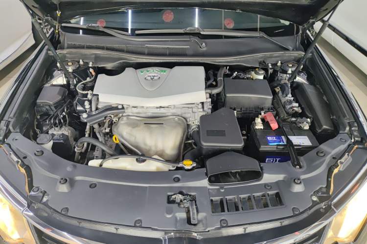 Used Toyota Camry 2016 2.0G 10th Anniversary Leading Edition Engine Bay
