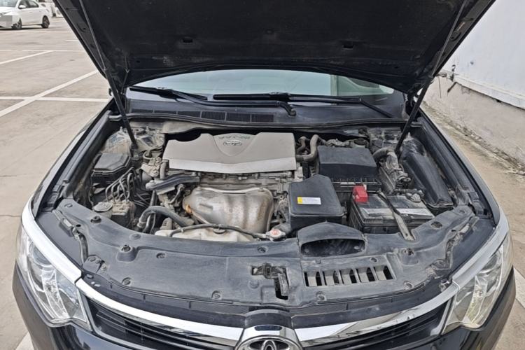 Used Toyota Camry 2016 2.0G 10th Anniversary Leading Edition Engine Bay