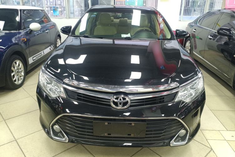 Used Toyota Camry 2016 2.0G 10th Anniversary Leading Edition Exterior 1