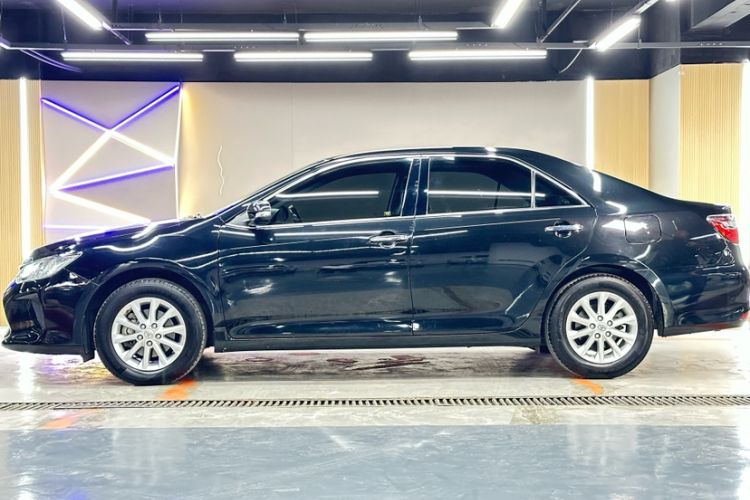 Used Toyota Camry 2016 2.0G 10th Anniversary Leading Edition Exterior 1