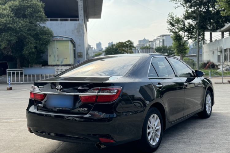 Used Toyota Camry 2016 2.0G 10th Anniversary Leading Edition Exterior 1