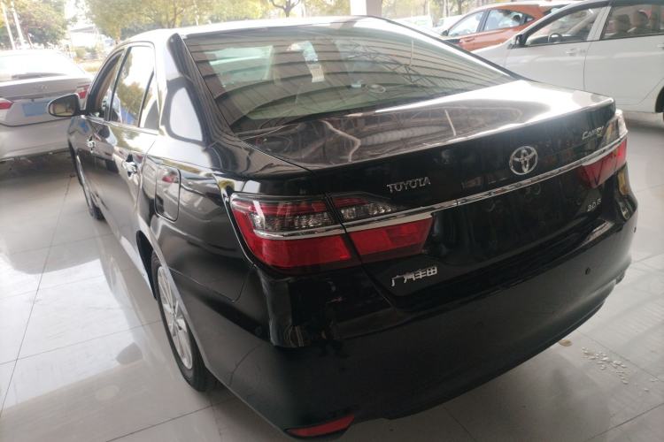 Used Toyota Camry 2016 2.0G 10th Anniversary Leading Edition Exterior 2