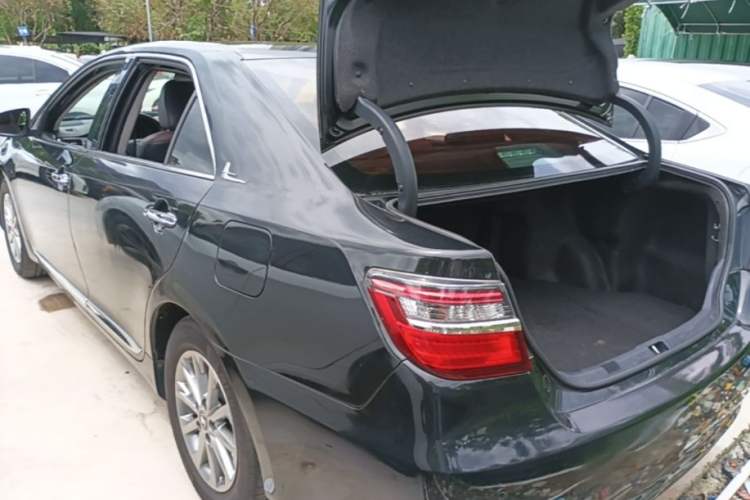 Used Toyota Camry 2016 2.0G 10th Anniversary Luxury Edition Exterior 2