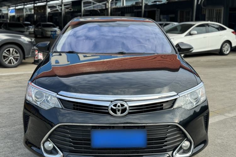 Used Toyota Camry 2016 2.0G 10th Anniversary Leading Edition Exterior 3
