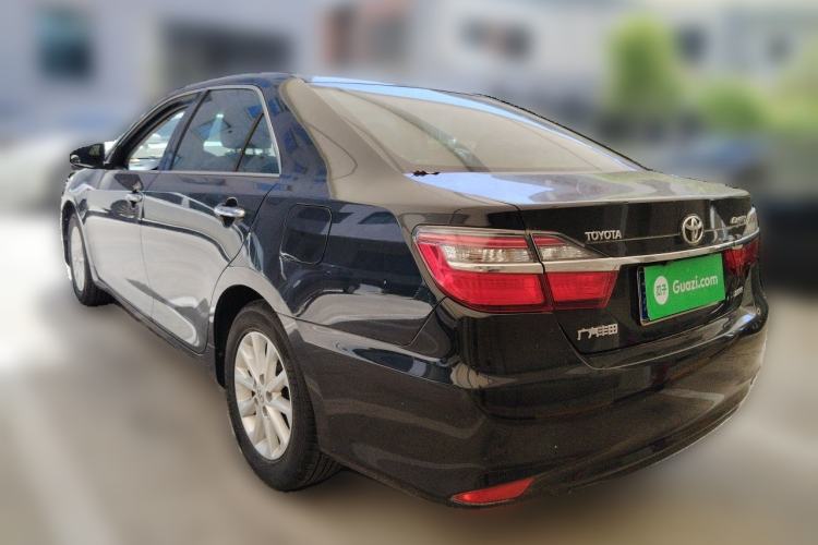 Used Toyota Camry 2016 2.0G 10th Anniversary Leading Edition Exterior 3