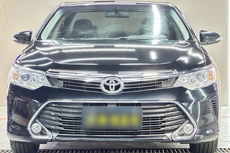 Used Toyota Camry 2016 2.0G 10th Anniversary Leading Edition Exterior 4