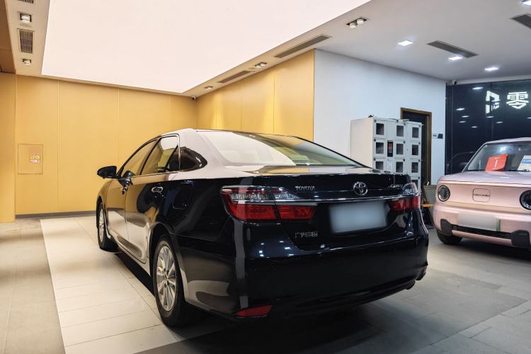 Used Toyota Camry 2016 2.0E 10th Anniversary Elite Edition Exterior 4