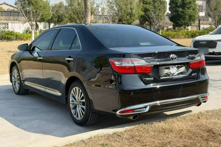 Used Toyota Camry 2016 2.5G 10th Anniversary Deluxe Navigation Edition Exterior 4