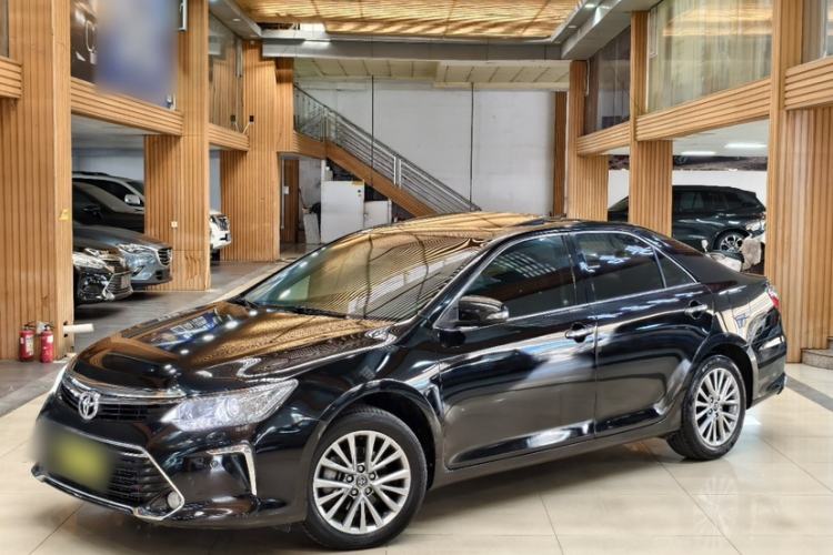 Used Toyota Camry 2016 2.5G 10th Anniversary Deluxe Navigation Edition Exterior 5