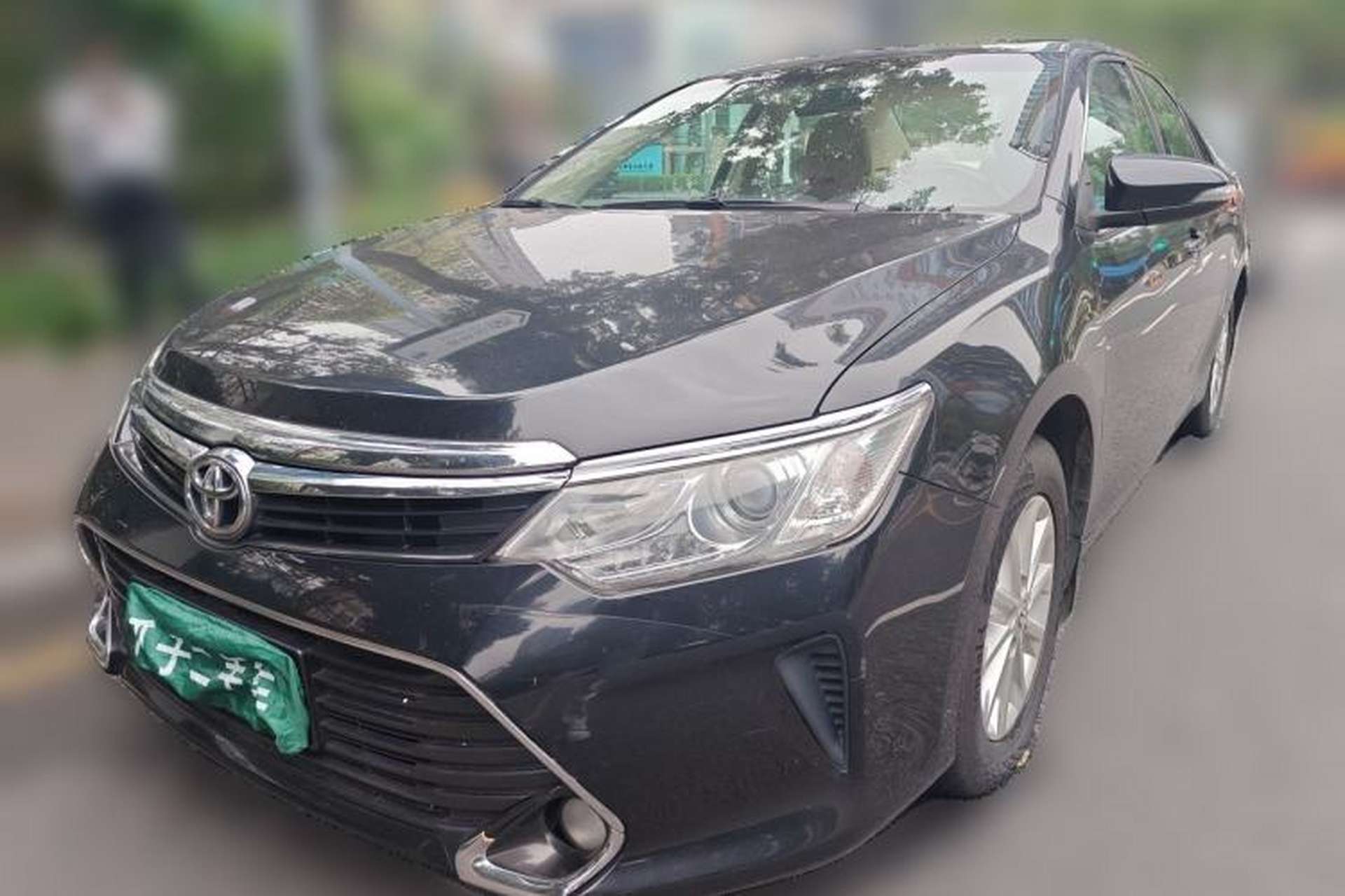 Used Toyota Camry 2016 2.0G 10th Anniversary Leading Edition Front Left 45 Deg