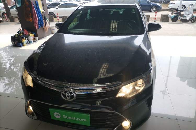 Used Toyota Camry 2016 2.0G 10th Anniversary Leading Edition Front
