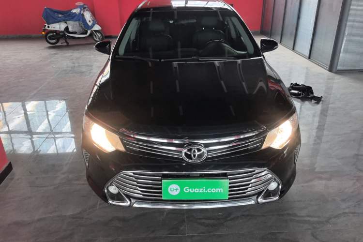 Used Toyota Camry 2016 2.0G 10th Anniversary Leading Edition Front
