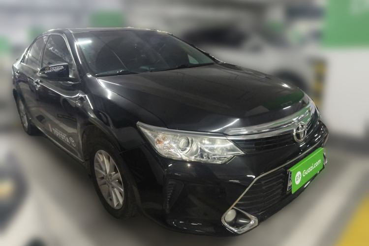 Used Toyota Camry 2016 2.0G 10th Anniversary Leading Edition Front Right 45 Deg