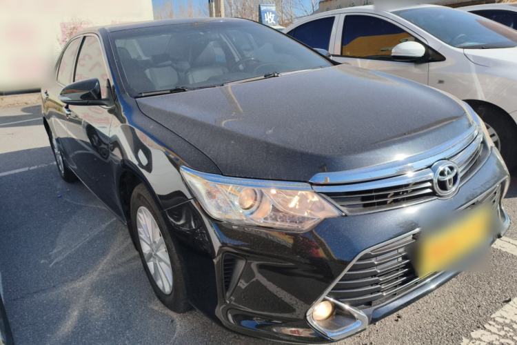Used Toyota Camry 2016 2.0G 10th Anniversary Leading Edition Front Right 45 Deg