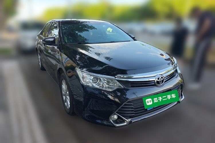 Used Toyota Camry 2016 2.0G 10th Anniversary Leading Edition Front Right 45 Deg