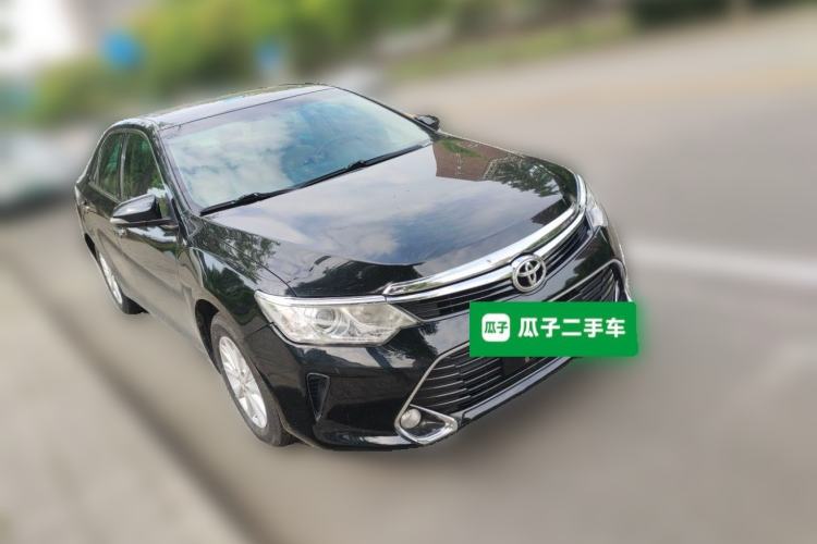 Used Toyota Camry 2016 2.0G 10th Anniversary Leading Edition Front Right 45 Deg