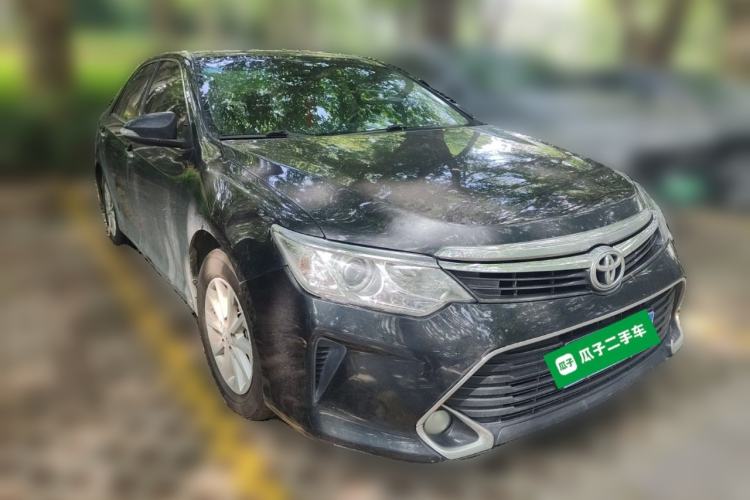 Used Toyota Camry 2016 2.0G 10th Anniversary Leading Edition Front Right 45 Deg
