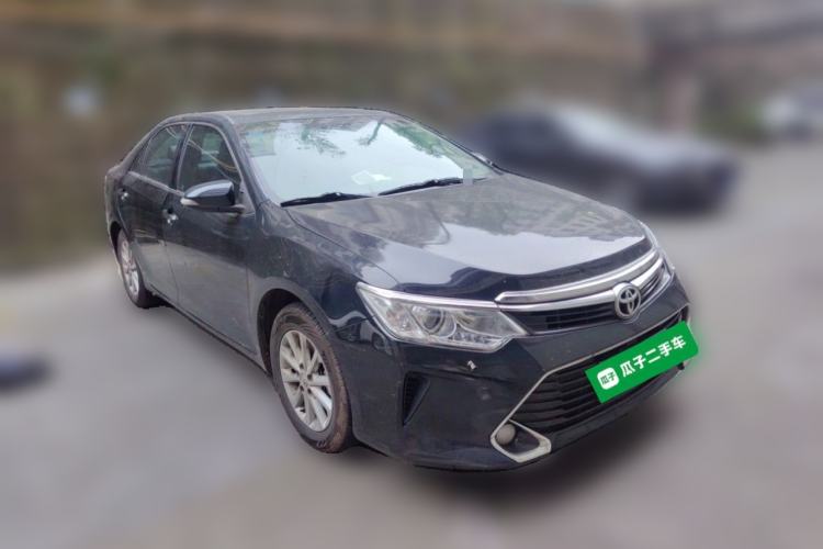 Used Toyota Camry 2016 2.0G 10th Anniversary Leading Edition Front Right 45 Deg