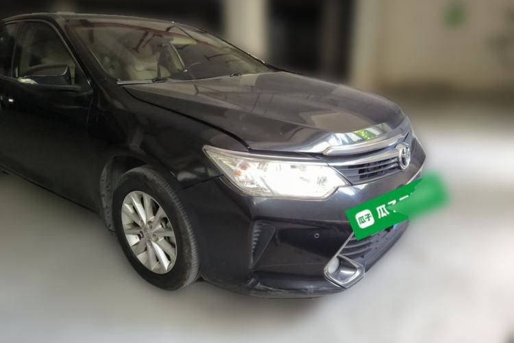 Used Toyota Camry 2016 2.0G 10th Anniversary Leading Edition Front Right 45 Deg