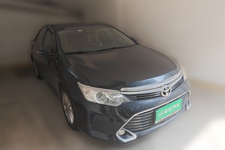 Used Toyota Camry 2016 2.0E 10th Anniversary Elite Edition Front Right 45 Deg