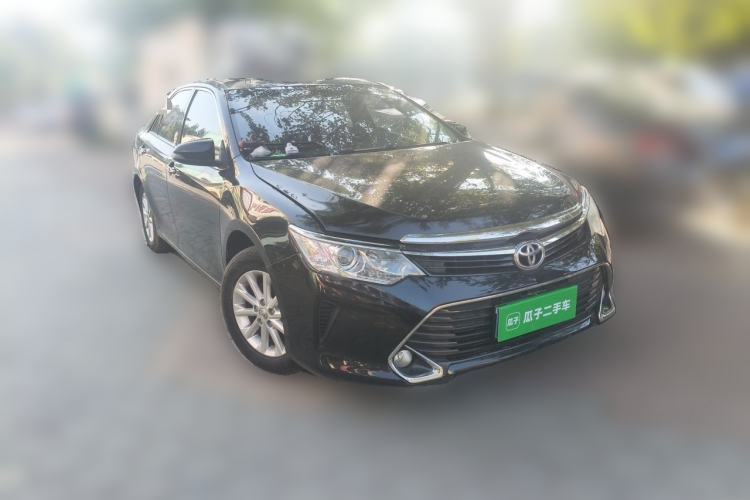 Used Toyota Camry 2016 2.0G 10th Anniversary Leading Edition Front Right 45 Deg