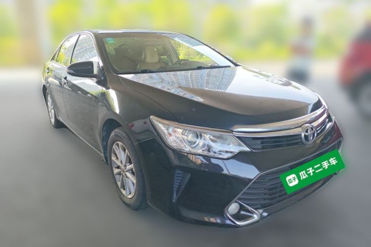 Used Toyota Camry 2016 2.0G 10th Anniversary Leading Edition Front Right 45 Deg