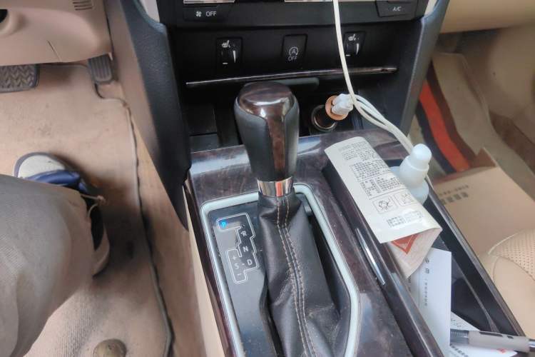 Used Toyota Camry 2016 2.0G 10th Anniversary Leading Edition Gear Lever
