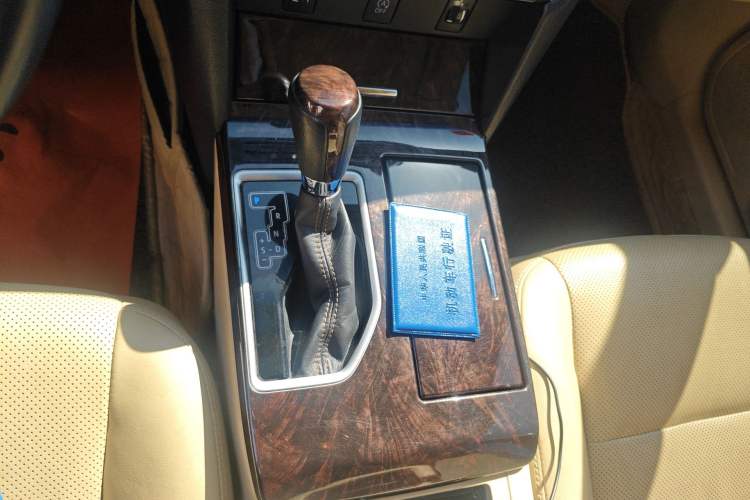 Used Toyota Camry 2016 2.0G 10th Anniversary Leading Edition Gear Lever