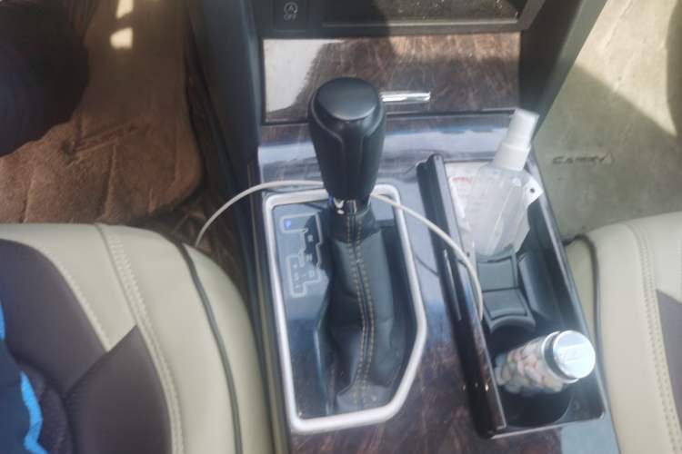 Used Toyota Camry 2016 2.0E 10th Anniversary Elite Edition Gear Lever