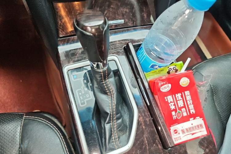 Used Toyota Camry 2016 2.0G 10th Anniversary Leading Edition Gear Lever