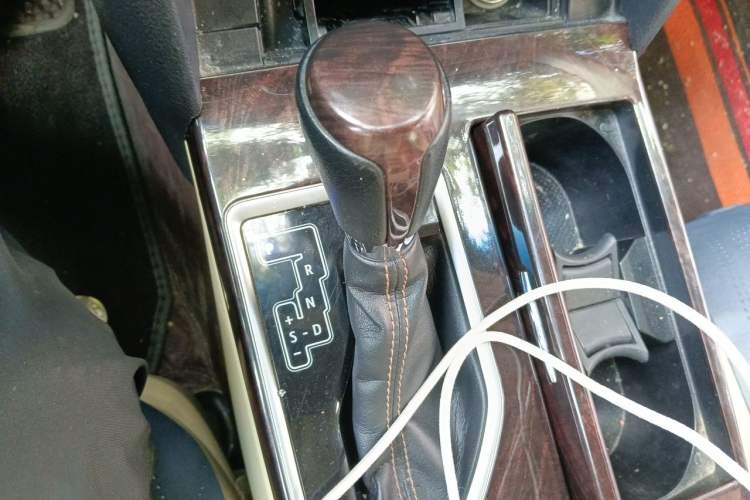 Used Toyota Camry 2016 2.0G 10th Anniversary Leading Edition Gear Lever