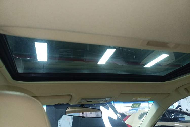 Used Toyota Camry 2016 2.0G 10th Anniversary Leading Edition Headliner