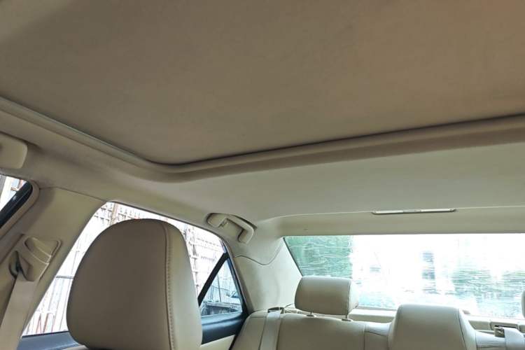 Used Toyota Camry 2016 2.0G 10th Anniversary Leading Edition Headliner
