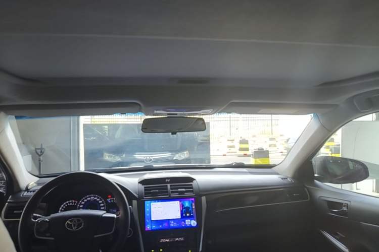 Used Toyota Camry 2016 2.0G 10th Anniversary Leading Edition Headliner